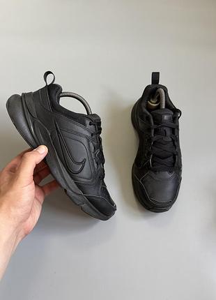 Nike defy all day black 39(24.5cm) monarch
