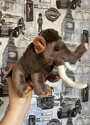 М'яку плюшеву іграшку мамонта з колекції cuddlekins від бренду wild republic