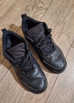 Кеди nike.