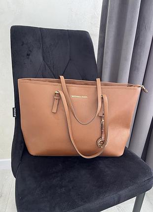 Шкіряна сумка michael kors