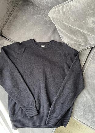 Светр uniqlo