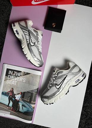 Жіночі кросівки nike air max moto 2k white metallic