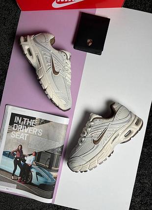Жіночі кросівки nike air max moto 2k beige brown