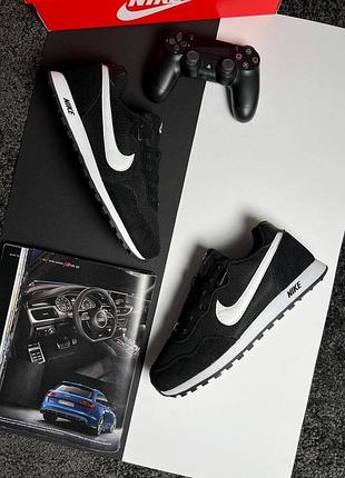 Чоловічі кросівки nike md runner 2 black white