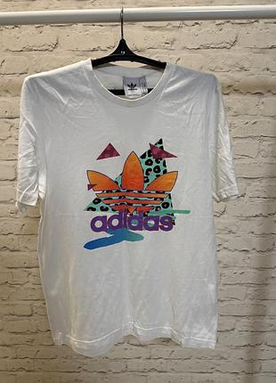 Футболка adidas