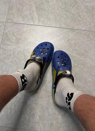 Crocs x minion 3