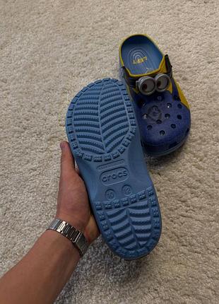 Crocs x minion 5