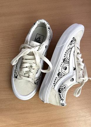 Кеди vans  35 р 4