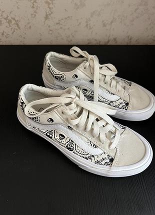 Кеди vans  35 р 8