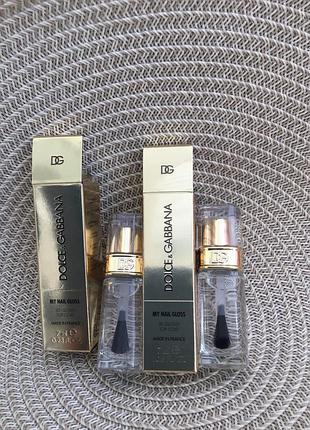 Dolce & gabbana топове покриття для нігтів із 3d-глянцем