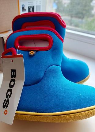 Чобітки bogs