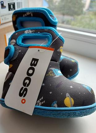 Чобітки bogs