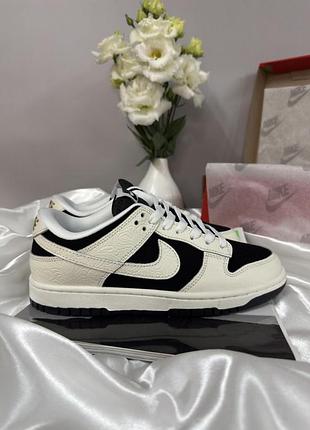 Кросівки nike dunk low embossed baroque pack