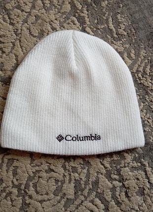 Шапка белая columbia