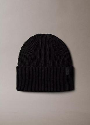 Унісекс шапка calvin klein monogram beanie