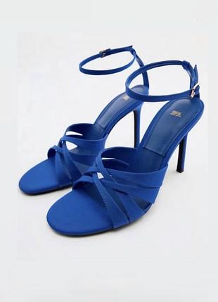 Актуальні елегантні  сатинові босоніжки zara 37p🔥🔥🔥