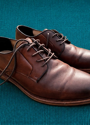 Чоловічі шкіряні туфлі banana republic ortholite коричневі us 9.5 eu 42–43