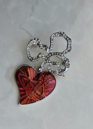 Брошь пен vivienne westwood red