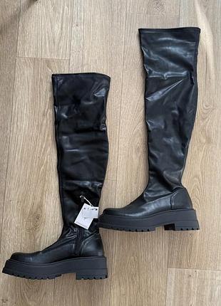 Нові ботфорти stradivarius на масивній підошві 🖤