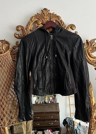 Шкіряна куртка juicy couture