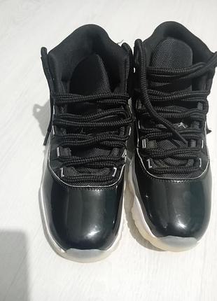 Кроссовки jordan 11