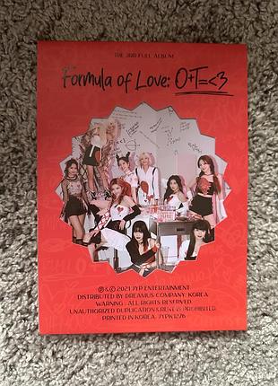 Альбом групи twice formula of love