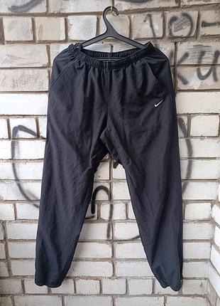 Спортивные штаны nike vintage