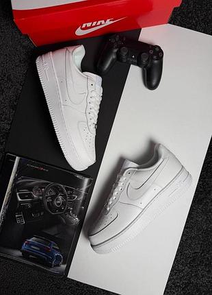 Чоловічі кросівки nike air force 1 '07 m white