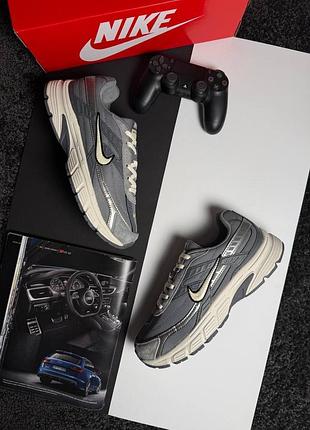 Чоловічі кросівки nike initiator grey white