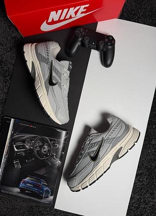 Чоловічі кросівки nike initiator light grey beige