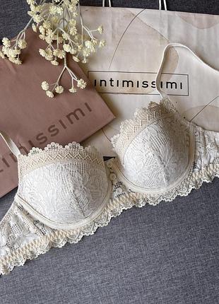 Мереживний бюст бюстгальтер на кісточках intimissimi