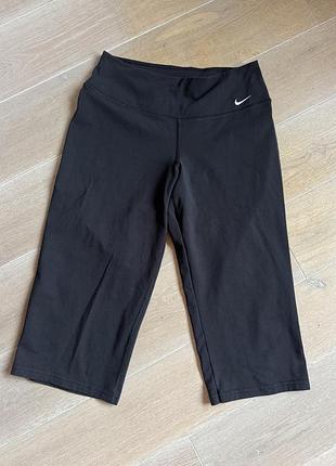 Спортивні широкі  бріджи шорти nike s