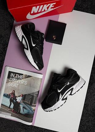 Жіночі кросівки nike v5 rnr black white