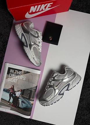Жіночі кросівки nike v5 rnr light grey silver