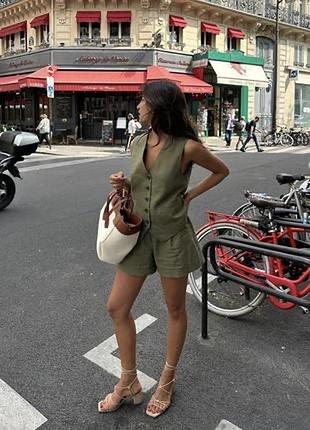 Лляні хакі шорти zara