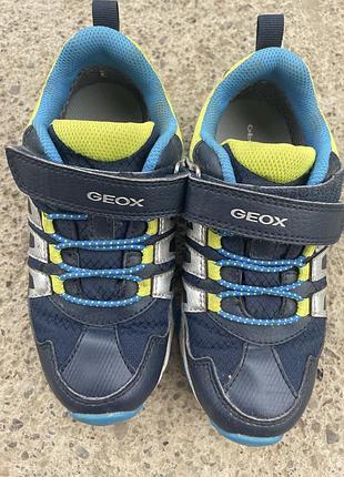 Кросівки geox