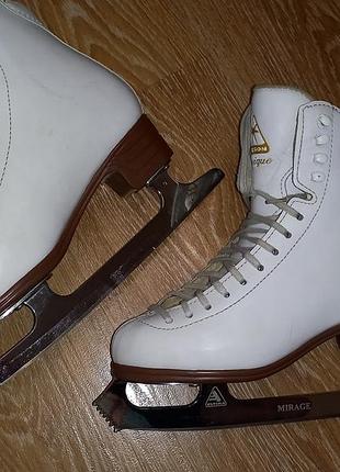 Ковзани jackson classique з лезом mirage ultima