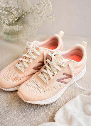 Кросівки new balance