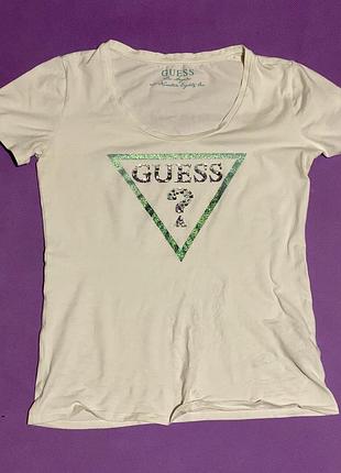Біла футболка guess s