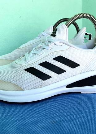 Кроссовки adidas fortarun