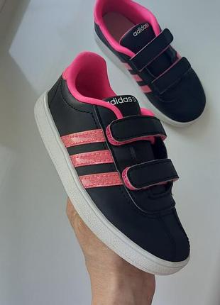 Кросівки adidas vl court