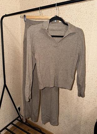 Вʼязаний жіночий костюм uniqlo