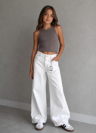 Джинсы zara. новые