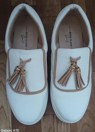 Белые лоферы мокасины river island, размер 38 (стелька 24.5 см)