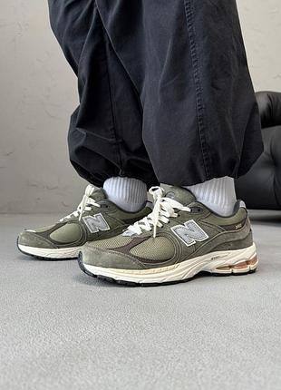Кросівки чоловічі new balance 2002r khaki/brown