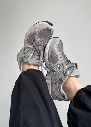 Кроссовки женские new balance 2002r light grey