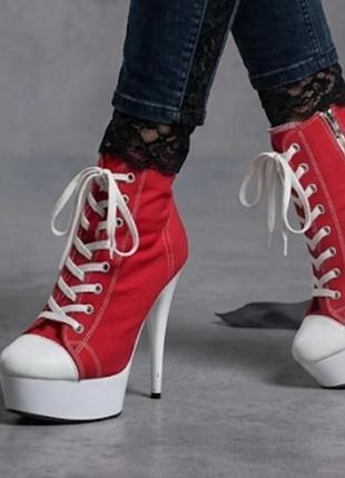 Ефектні стрипи pleaser delight-600sk-02 у стилі кедів /8