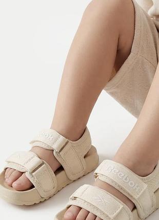 Дитячі сандалі reebok, 28 розмір