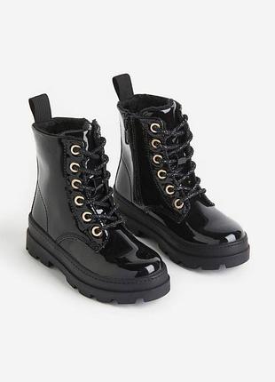 Демі черевики лакові h&m 28p