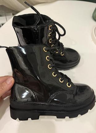 Демі черевики лакові h&m 28p 4